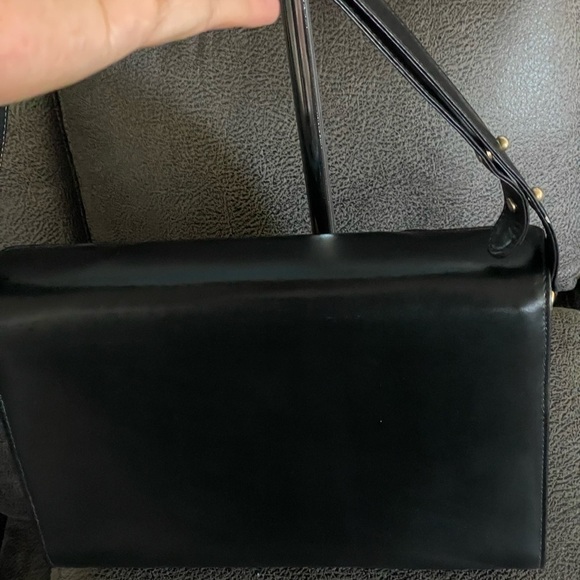 Authentic Bally Handbag/ Shoulder Bag with adjustable strap - Picture 13 of 13